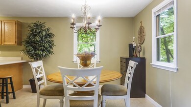 22 Porter St, Shirley, MA 01464 - photo 5