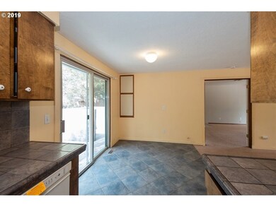 20641 Mary Way, Bend, OR 97701 - photo 4