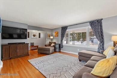 5 Hadden Ln, Troy, NY 12180 - photo 4