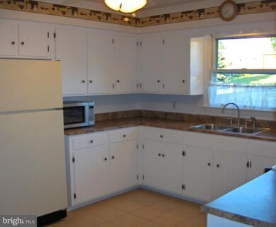 13913 Paradise Church Rd, Hagerstown, MD 21742 - photo 6