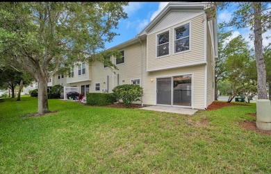 13059 Thoroughbred Loop, Largo, FL 33773 - photo 3