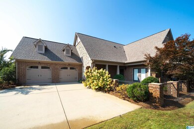 1013 Danberry Ln, Hoover, AL 35242 - photo 3