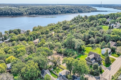 1824 1st St N, Stillwater, MN 55082 - photo 6