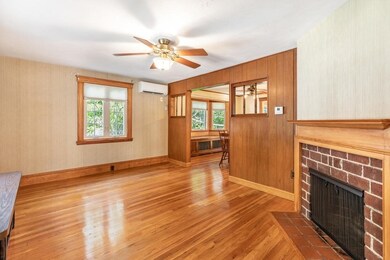 233 Vinton St, Melrose, MA 02176 - photo 4