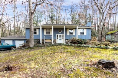 110 Chapman Dr, Hendersonville, NC 28792 - photo 2