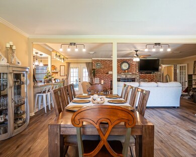 601 8th St, Bay City, TX 77414 - photo 6