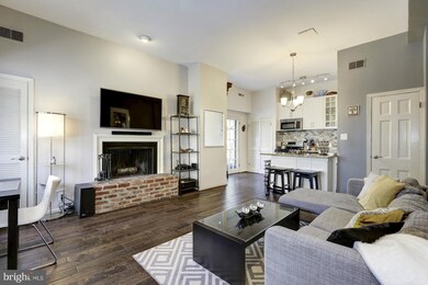 5311 Connecticut Ave NW unit 6, Washington, DC 20015 - photo 2