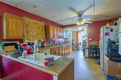 139 Martin Branch Rd, Leicester, NC 28748 - photo 3