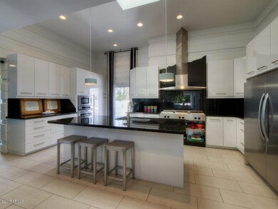 010_Kitchen
