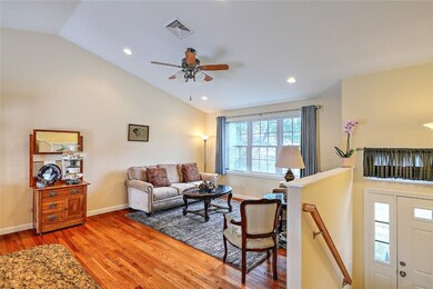 2 Leigh Ln, Riverside, RI 02915 - photo 5