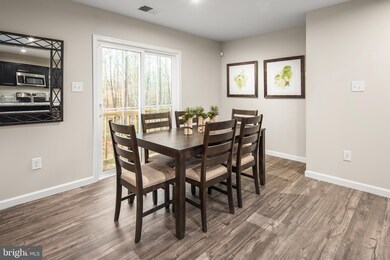 225 Green Ridge Ln, Glen Burnie, MD 21060 - photo 5