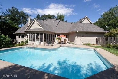 3730 Southern Hills Dr, Des Moines, IA 50321 - photo 3