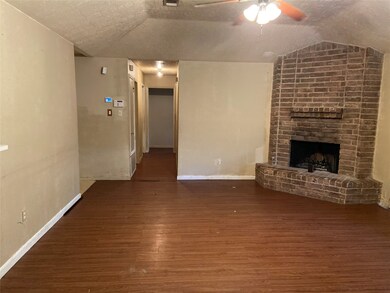 14206 Cluster Pines Ct, Houston, TX 77066 - photo 6