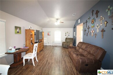 508 Blayton St, Troy, TX 76579 - photo 7