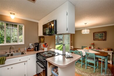 8906 46th St W, Tacoma, WA 98466 - photo 5