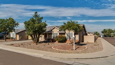 7932 W Wethersfield-3