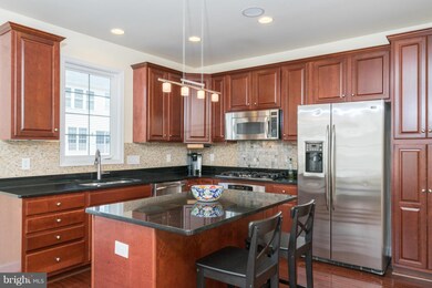 2184 Oberlin Dr unit 208A, Woodbridge, VA 22191 - photo 4