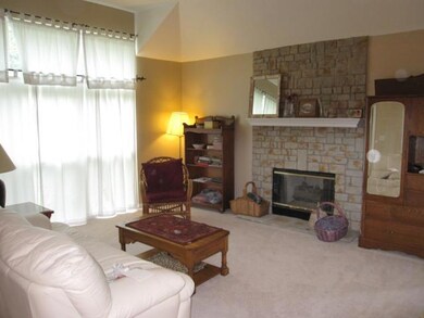8523 Hauser Ct, Lenexa, KS 66215 - photo 2