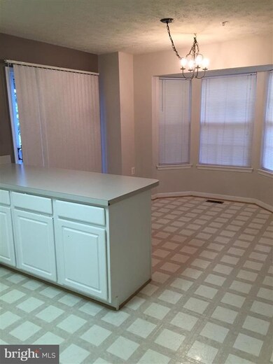 8182 Woodland Ln, Chesapeake Beach, MD 20732 - photo 6