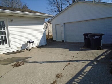431 N 14th Ave, Beech Grove, IN 46107 - photo 2