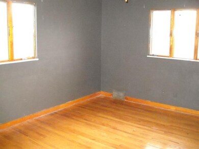 Bedroom #1