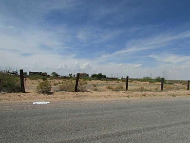 15110 Radlite Dr, El Paso, TX 79928 - photo 6