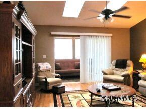 3202 Blue Goose Ct, Hendersonville, NC 28792 - photo 7