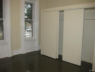1st Floor Main Bedroom