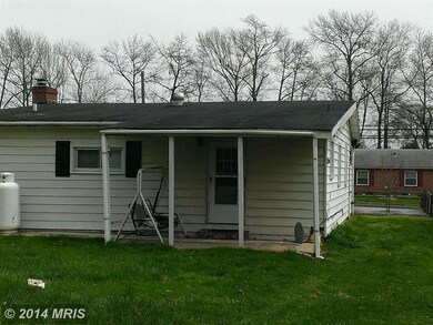 2412 Lodge Farm Rd, Sparrows Point, MD 21219 - photo 4