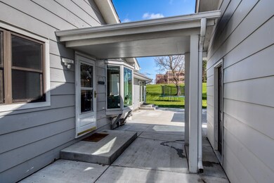 27W116 48th St, Naperville, IL 60563 - photo 6