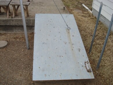 113 W Chestnut Ave, Duncan, OK 73533 - photo 5