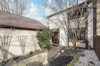 42-web-or-mls-894-tamara-dr-n