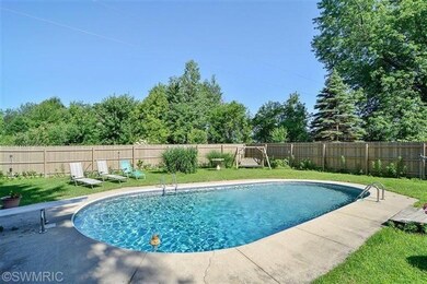 11843 Date Rd, Bridgman, MI 49106 - photo 5