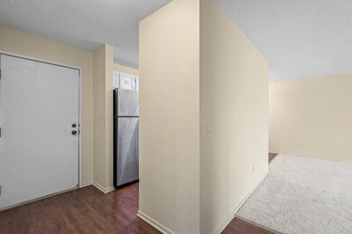 4001 Heritage Hills Dr unit 205, Bloomington, MN 55437 - photo 7