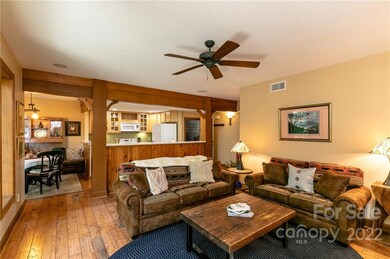 180 Creekside Way unit E-201, Burnsville, NC 28714 - photo 6