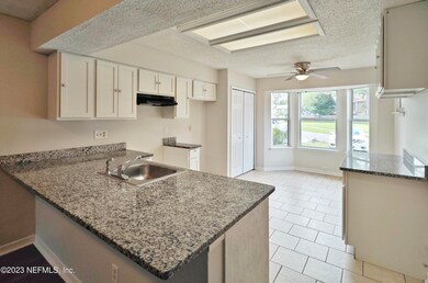 5605 Bennington Dr, Jacksonville, FL 32244 - photo 4