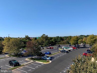 21228 Mcfadden Square unit 313, Sterling, VA 20165 - photo 3