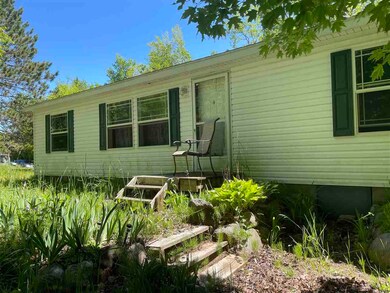 6055 Division St, Charlevoix, MI 49720 - photo 2