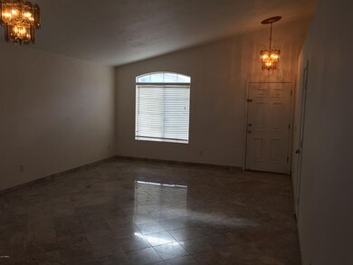 LivingRoom-1