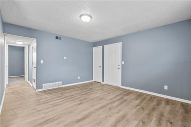 2312 N 155th St, Basehor, KS 66007 - photo 6