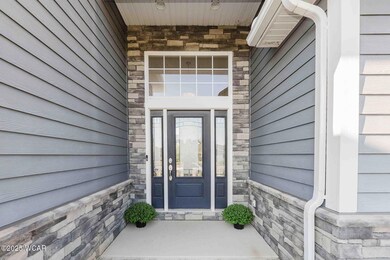 349 Sycamore Ct, Bluffton, OH 45817 - photo 2