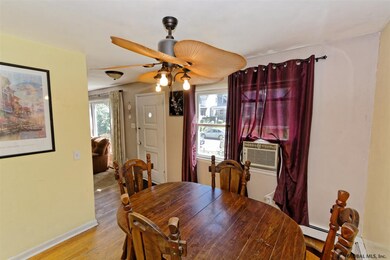 535 Mercer St, Albany, NY 12208 - photo 5