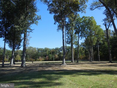 4728 Bayfields Rd, Harwood, MD 20776 - photo 4