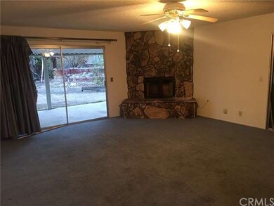 17043 Lorene Dr, Victorville, CA 92395 - photo 6