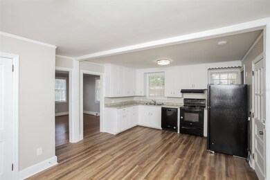 1738 Avenue C NE, Winter Haven, FL 33881 - photo 6