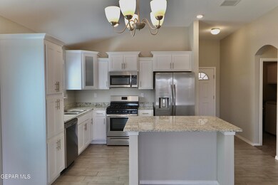 11972 Medalla St, Socorro, TX 79927 - photo 6