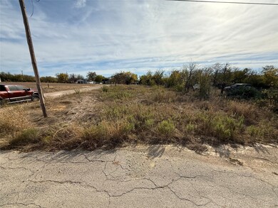 500 E 4th St, Coleman, TX 76834 - photo 4