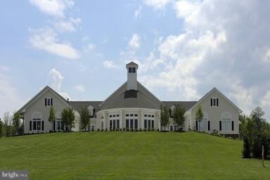 43089 Southdown Manor Terrace unit 112, Ashburn, VA 20148 - photo 5