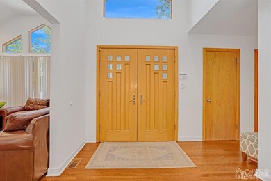 3 Clive Hills Rd, Edison, NJ 08820 - photo 4