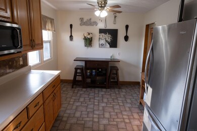 1977 S Jackson St, Frankfort, IN 46041 - photo 5